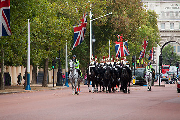 Image showing Horse Guards and Police Escort in The Mall