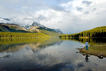 Image showing Maligne lake