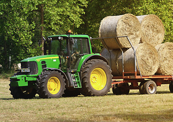 Image showing green tractor at work