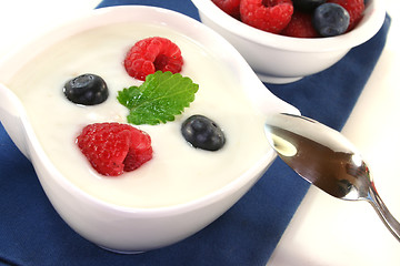 Image showing Fruit yoghurt