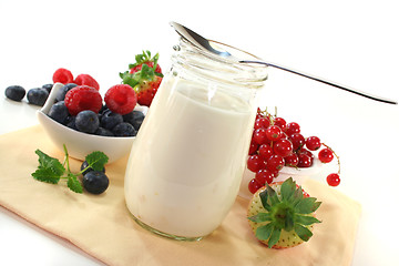 Image showing Fruit yoghurt