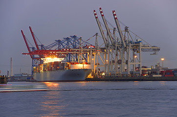 Image showing container ship hamburg