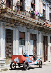 Image showing Tattered old car in a street of Havana, Cuba