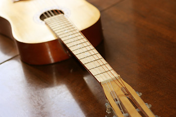 Image showing acoustic guitar