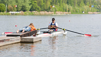 Image showing Rowing start