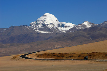 Image showing Landscape of snow-capped mountains