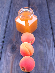 Image showing apricot jam