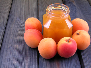 Image showing apricot jam