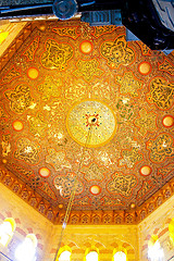 Image showing Islamic ceiling