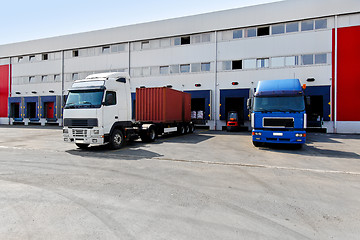 Image showing Loading trucks