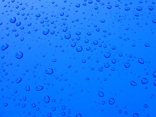 Image showing Tiny water drops