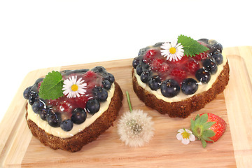 Image showing wild berry tarts