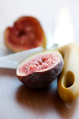 Image showing Fresh figs