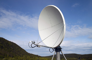 Image showing Satellite dish