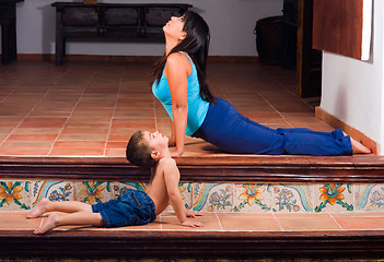 Image showing Family yoga