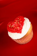 Image showing Valentine's day cupcake