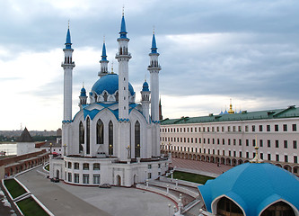 Image showing the Kul Sharif mosque and old Kremlin, Kazan