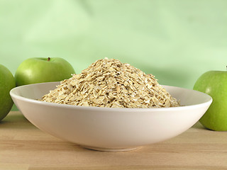 Image showing oatmeal in bowl