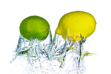 Image showing citrus fruit splashing