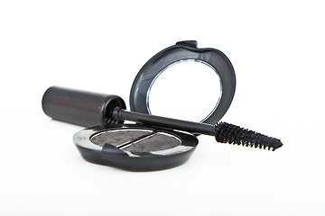 Image showing mascara and eyeshadow