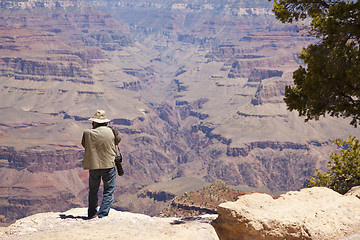 Image showing Photographer Shooting at the Grand Canyon