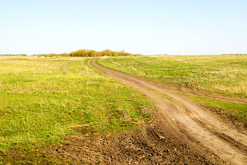 Image showing road in field