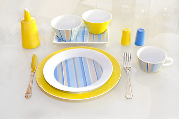 Image showing Yellow tableware