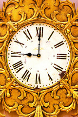 Image showing Decayed clock