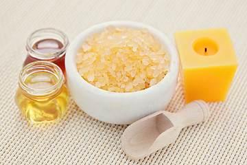 Image showing honey bath salt