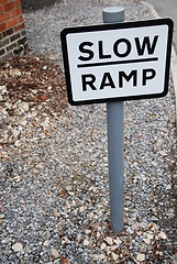 Image showing Slow ramp sign