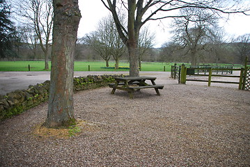 Image showing Picnic table