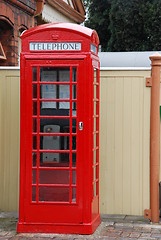 Image showing British telephone booth