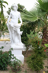 Image showing White statue