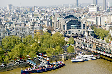 Image showing London foot bridge