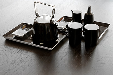 Image showing Black crockery