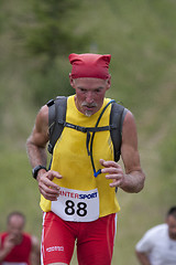 Image showing Runner with a red headband