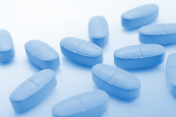 Image showing blue pills