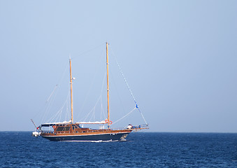 Image showing Schooner off Perissa, Santorini