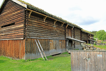 Image showing Old barn