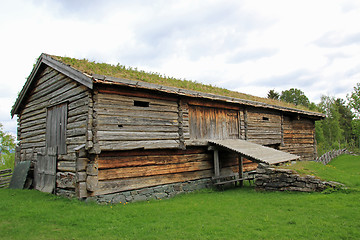 Image showing Old barn