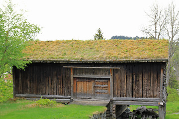 Image showing Old barn