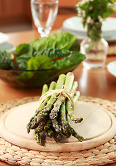 Image showing Green asparagus and spinach 