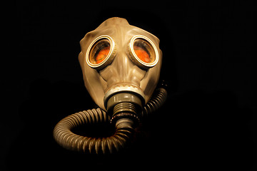 Image showing old gas mask