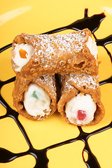 Image showing Original mini sicilian cannoli