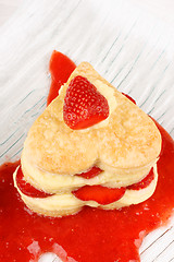 Image showing Strawberry and custard millefeuille