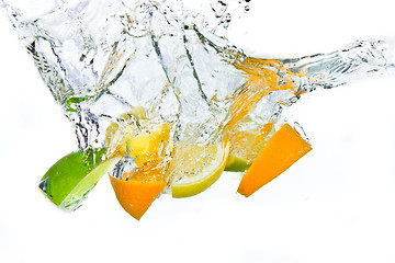 Image showing citrus fruit splashing