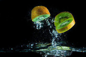 Image showing kiwi splash