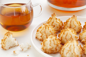 Image showing tea and coconut macaroons