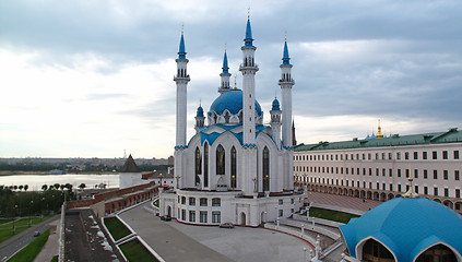 Image showing the Kul Sharif mosque and old Kremlin, Kazan