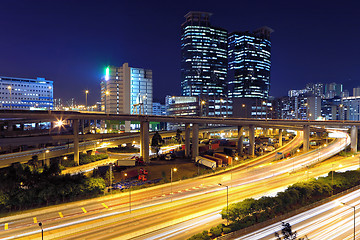 Image showing traffic in modern city at night